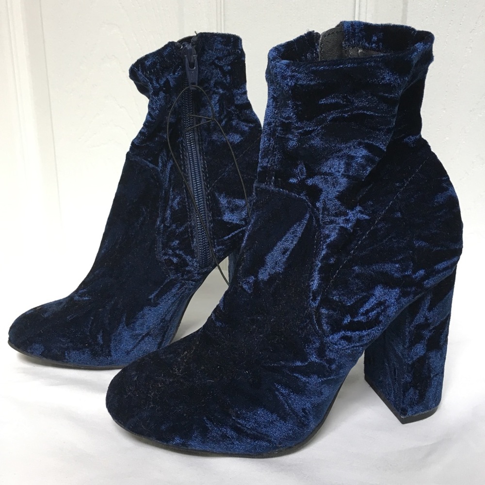 New blue “velvet” booties sz 5.5